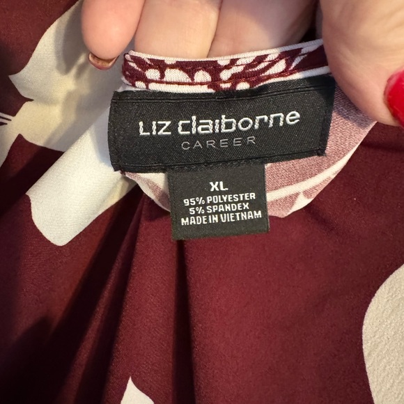 Liz Claiborne Career OFFICE Women's Top - Maroon and White Floral XL #4 - Picture 6 of 6